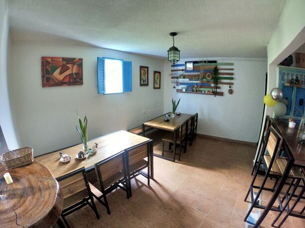 Imagen general del Hotel Hostel La Rosa Nautica. Foto 6