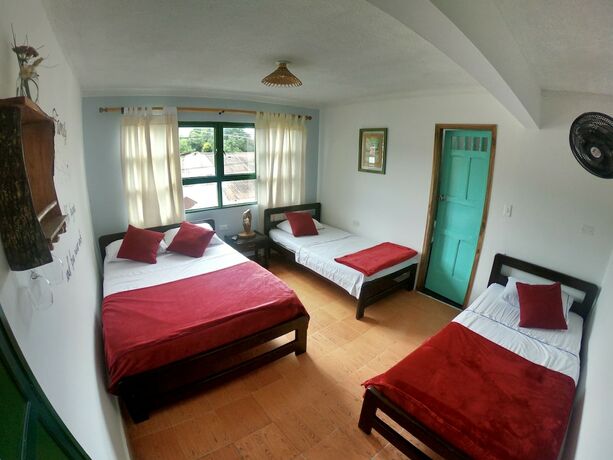 Imagen de la habitación del Hotel Hostel La Rosa Nautica. Foto 18