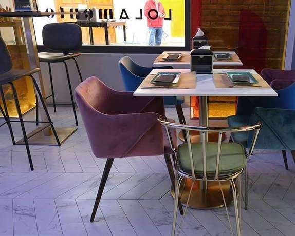 Imagen del bar/restaurante del Hotel Hostel Lolamento. Foto 13