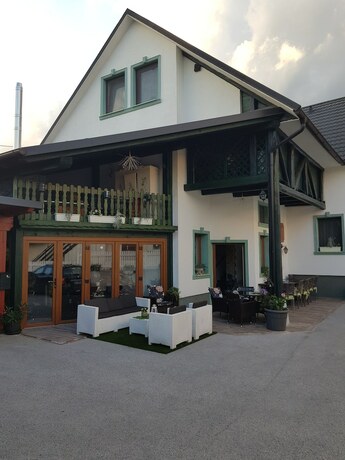 Imagen general del Hotel Hostel Mama\'s House. Foto 2