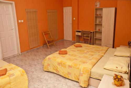 Imagen de la habitación del Hotel Hostel Mostel Sofia. Foto 16