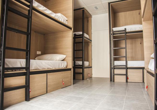 Imagen de la habitación del Hotel Hostel Ohana Tarifa. Foto 7