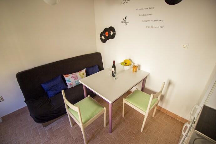 Imagen general del Hotel Hostel Omi&scaron;. Foto 4