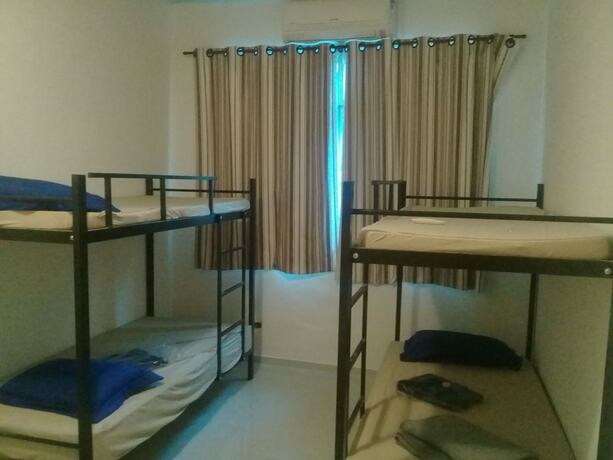 Imagen de la habitación del Hotel Hostel Residential Inn. Foto 18