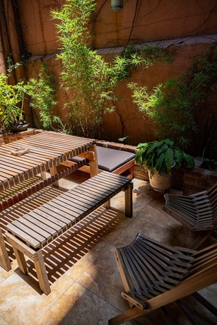 Imagen de los exteriores del Hotel Hostel Suites DF. Foto 17