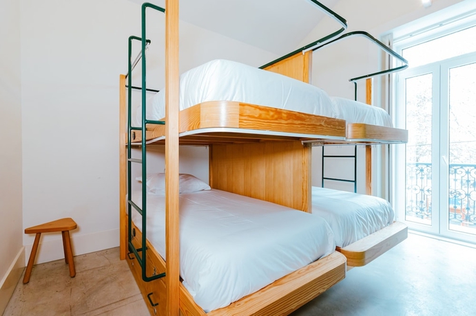 Imagen de la habitación del Hotel Hostel Surf and Sea. Foto 14