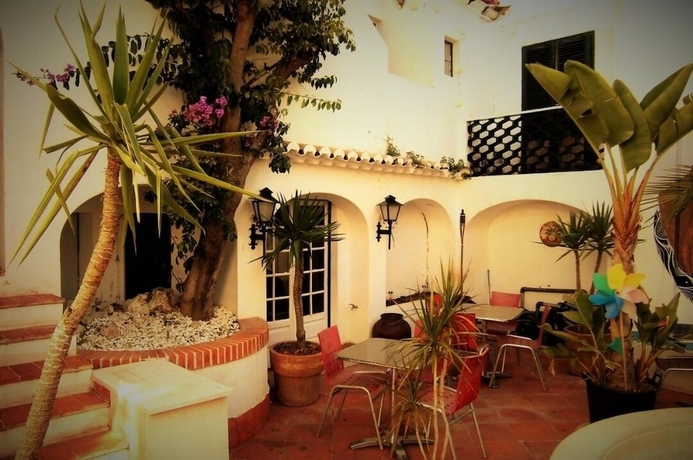 Imagen general del Hotel Hostel The White Butterfly. Foto 1