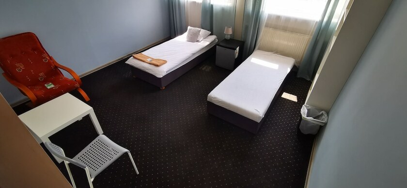 Imagen de la habitación del Hotel Hostel Warszawa Powstaniec. Foto 13