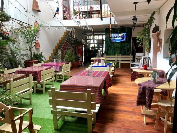 Imagen general del Hotel Hostel la Quinta. Foto 4