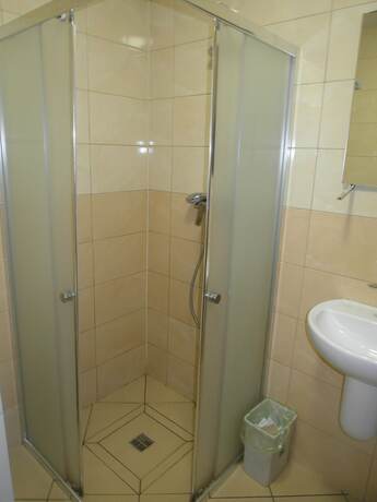 Imagen general del Hotel Hostel mPark Myslowice. Foto 7