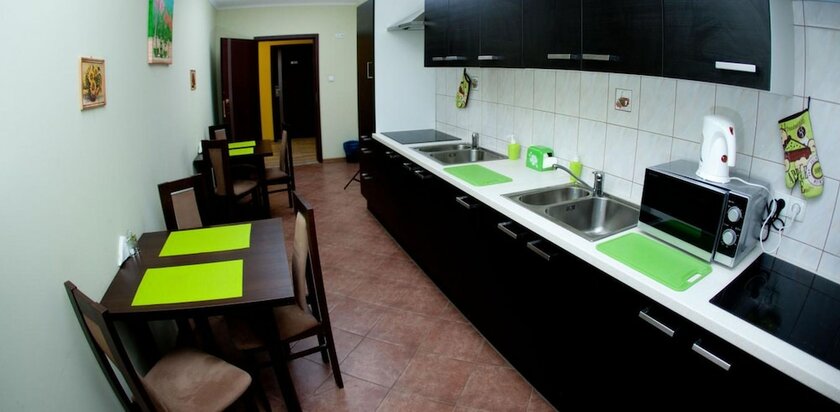 Imagen general del Hotel Hostel mPark Myslowice. Foto 16