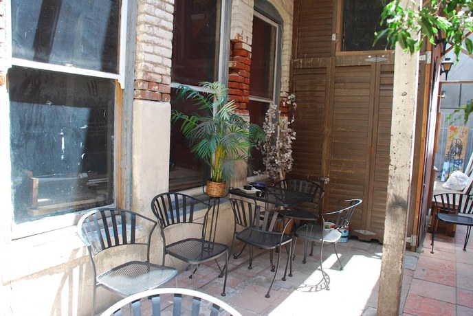 Imagen de los exteriores del Hotel Hostel on 3rd. Foto 8