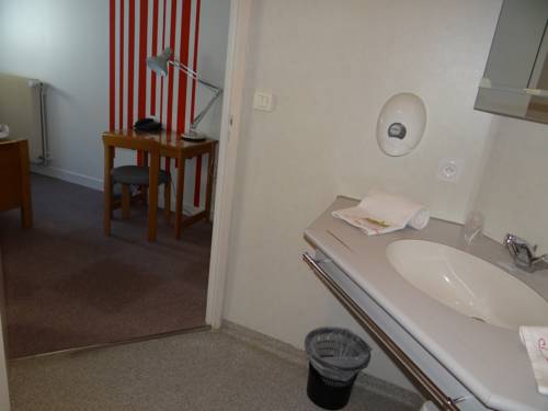 Imagen de la habitación del Hotel Hostellerie Bon Pasteur. Foto 3