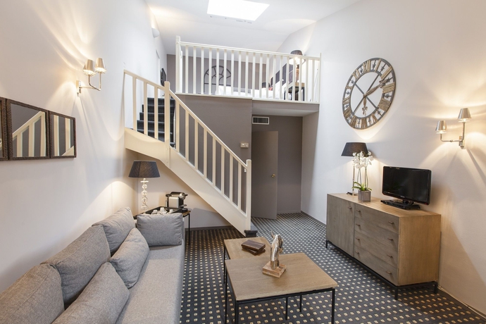 Imagen de los interiores del Hotel Hostellerie Cèdre and Spa • Beaune. Foto 15