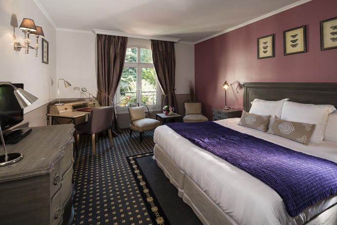 Imagen de la habitación del Hotel Hostellerie Cèdre and Spa • Beaune. Foto 5