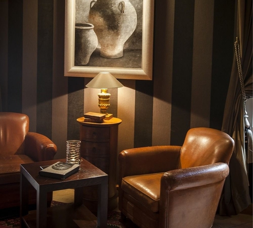 Imagen de los interiores del Hotel Hostellerie Cèdre and Spa • Beaune. Foto 16