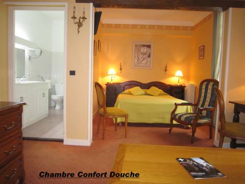 Imagen de la habitación del Hotel Hostellerie De La Bouriane. Foto 9
