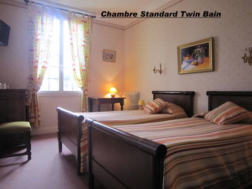 Imagen de la habitación del Hotel Hostellerie De La Bouriane. Foto 10