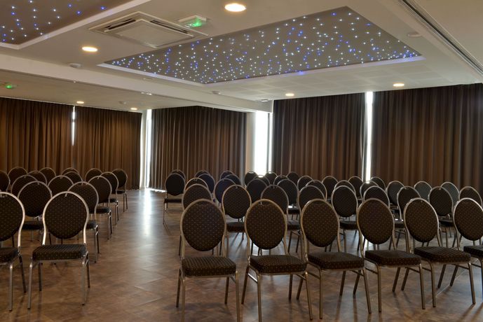 Imagen de los interiores del Hotel Hostellerie De La Pointe Saint Mathieu. Foto 10