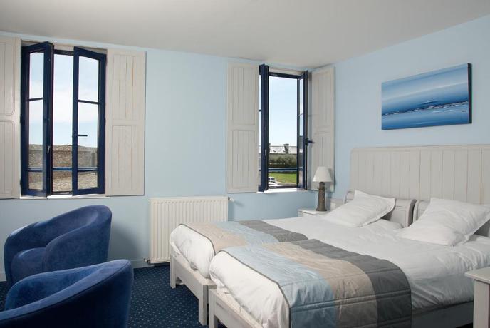 Imagen de la habitación del Hotel Hostellerie De La Pointe Saint Mathieu. Foto 5