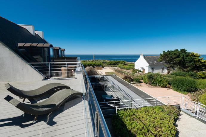 Imagen de la habitación del Hotel Hostellerie De La Pointe Saint Mathieu. Foto 6