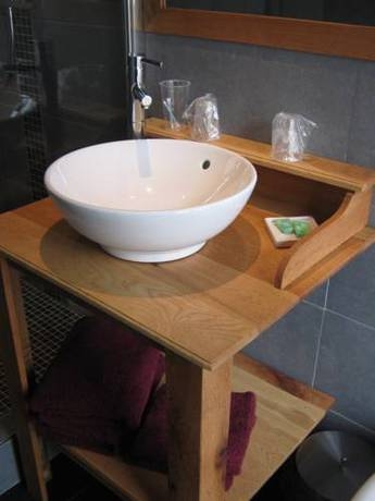 Imagen de la habitación del Hotel Hostellerie De La Poste. Foto 5