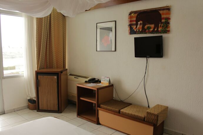 Imagen general del Hotel Hostellerie De La Sanaga. Foto 7