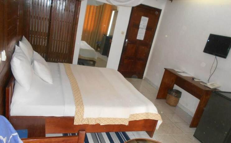 Imagen de la habitación del Hotel Hostellerie De La Sanaga. Foto 19