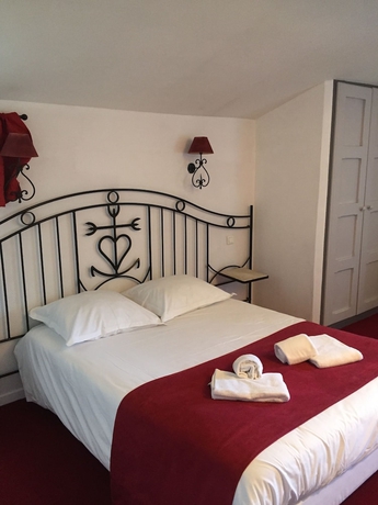 Imagen de la habitación del Hotel Hostellerie De La Source. Foto 6