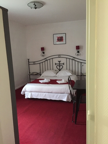 Imagen de la habitación del Hotel Hostellerie De La Source. Foto 9