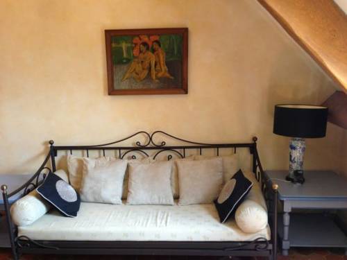 Imagen de la habitación del Hotel Hostellerie De La Tour D'auxois. Foto 9