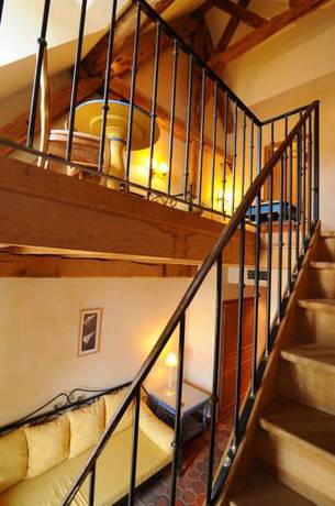 Imagen de la habitación del Hotel Hostellerie De La Tour D'auxois. Foto 10