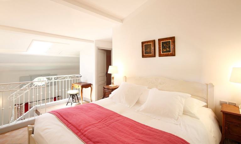 Imagen de la habitación del Hotel Hostellerie De L'abbaye De La Celle. Foto 6