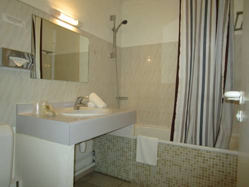 Imagen de la habitación del Hotel Hostellerie De L'abbaye. Foto 4