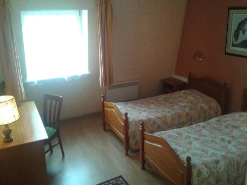 Imagen de la habitación del Hotel Hostellerie De L'&eacute;toile. Foto 9