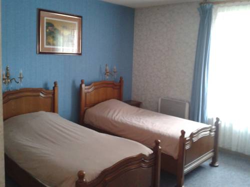 Imagen de la habitación del Hotel Hostellerie De L'&eacute;toile. Foto 13