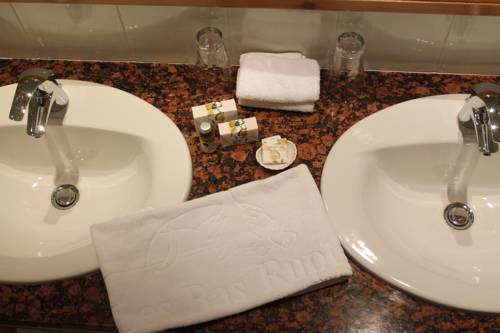 Imagen de la habitación del Hotel Hostellerie Des Bas-rupts. Foto 8