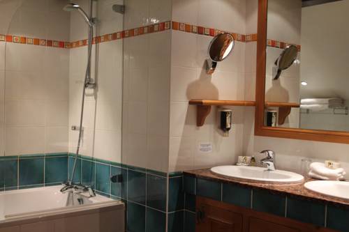 Imagen de la habitación del Hotel Hostellerie Des Bas-rupts. Foto 9