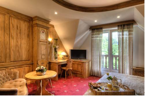 Imagen de la habitación del Hotel Hostellerie Des Ch&acirc;teaux and Spa. Foto 14