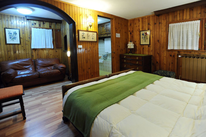 Imagen de la habitación del Hotel Hostellerie Des Guides. Foto 9