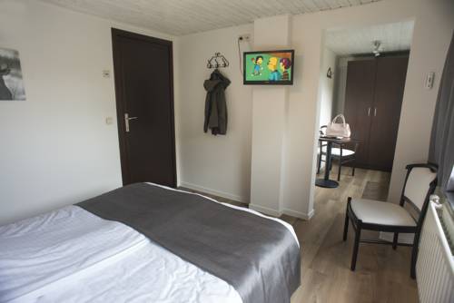 Imagen de la habitación del Hotel Hostellerie D'inzepr&eacute;. Foto 9