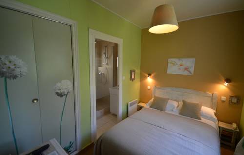 Imagen de la habitación del Hotel Hostellerie Du Bois. Foto 4