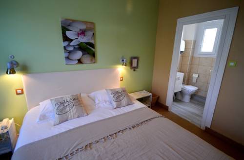 Imagen de la habitación del Hotel Hostellerie Du Bois. Foto 11