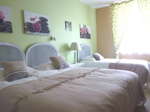 Imagen de la habitación del Hotel Hostellerie Du Bois. Foto 13