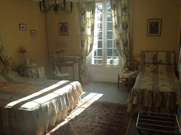 Imagen de la habitación del Hotel Hostellerie Du Bois Guibert. Foto 8