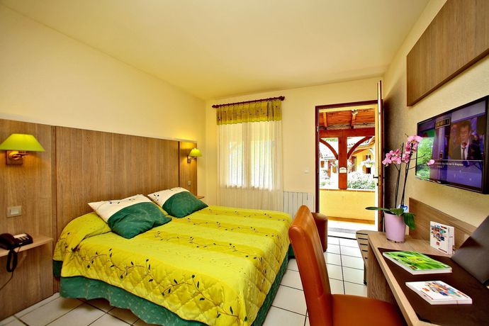 Imagen de la habitación del Hotel Hostellerie Du Causse. Foto 11