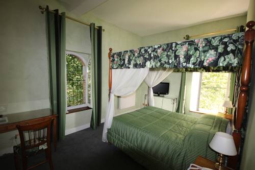 Imagen de la habitación del Hotel Hostellerie Du Ch&acirc;teau Les Muids. Foto 11