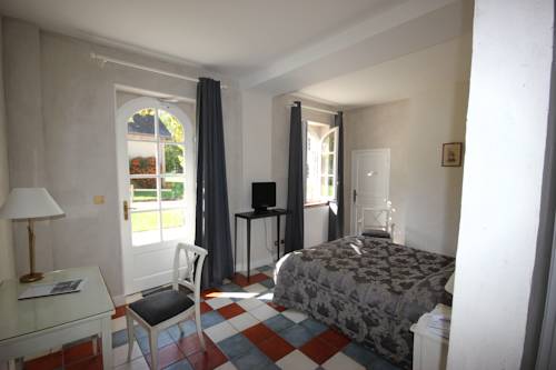Imagen de la habitación del Hotel Hostellerie Du Ch&acirc;teau Les Muids. Foto 12