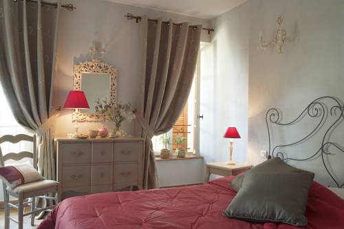 Imagen de la habitación del Hotel Hostellerie Du Cigalou, LE LAVANDOU. Foto 9