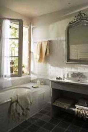 Imagen de la habitación del Hotel Hostellerie Du Cigalou, LE LAVANDOU. Foto 16